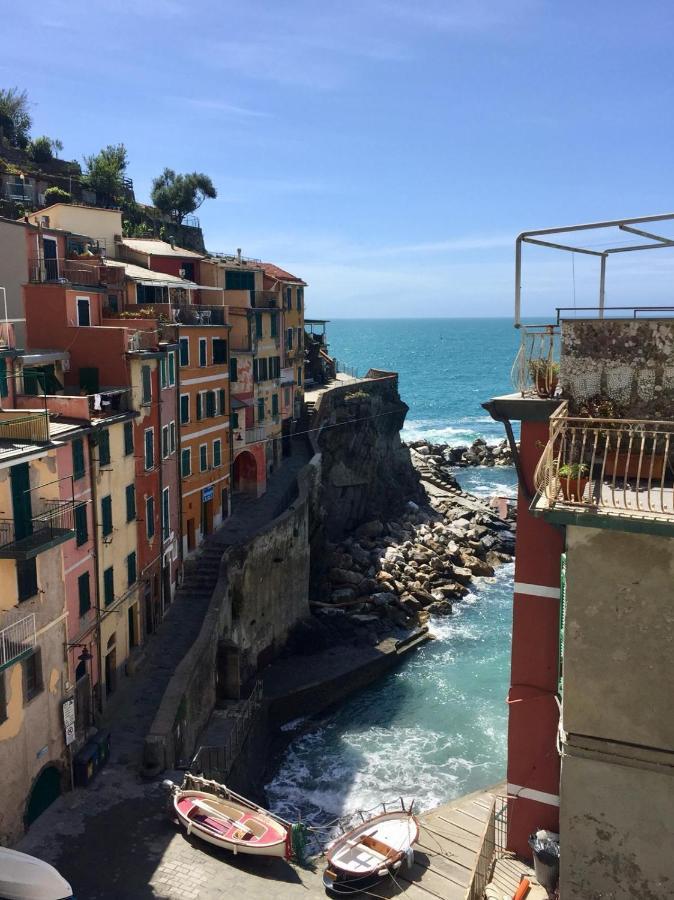 Sara Apartment, Comfort And Lateral Sea View Riomaggiore Exterior photo